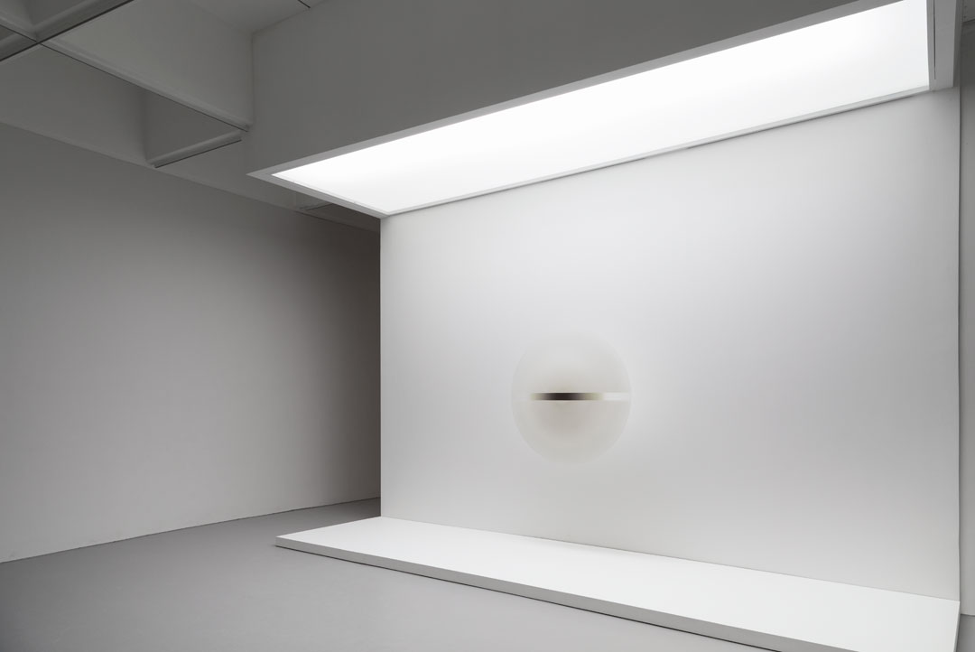 Robert Irwin Installation view