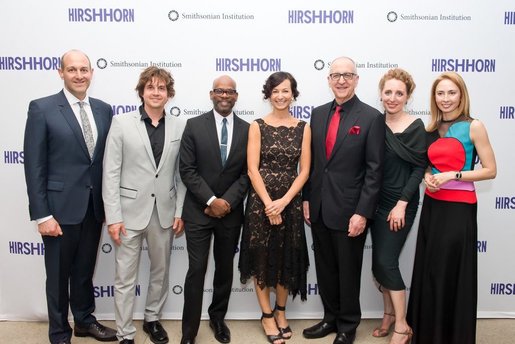 Hirshhorn Board Chair Dan Sallick, Smithsonian Secretary David Skorton, and Hirshhorn Director Melissa Chiu honor artists Dan Steinhilber, Jefferson Pinder, Linn Meyers, and Maggie Michael at the Hirshhorn Spring Gala, 2017. Photo © Tony Powell