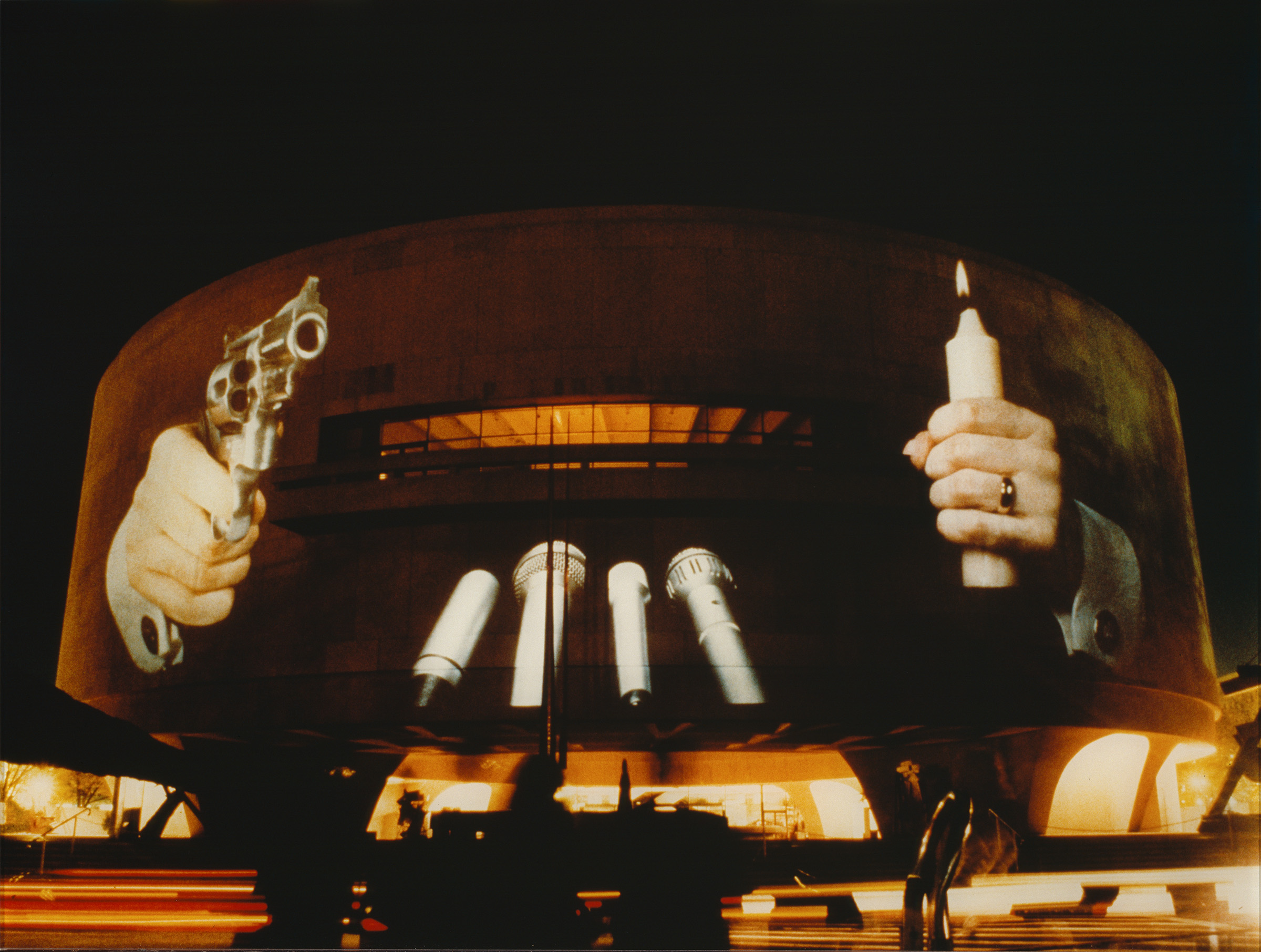 Krzysztof Wodiczko's 1988 Hirshhorn Museum, Washington, DC, Restaged