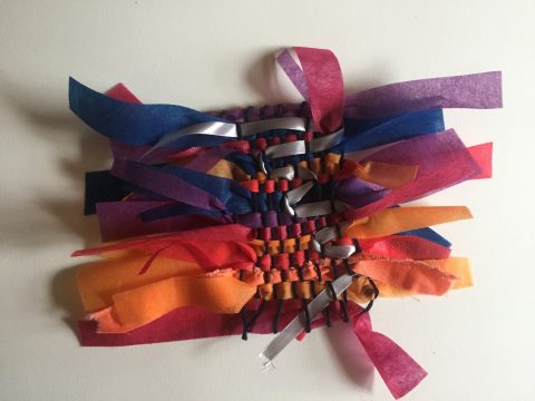 Make Your Own Loom - Hirshhorn Museum and Sculpture Garden