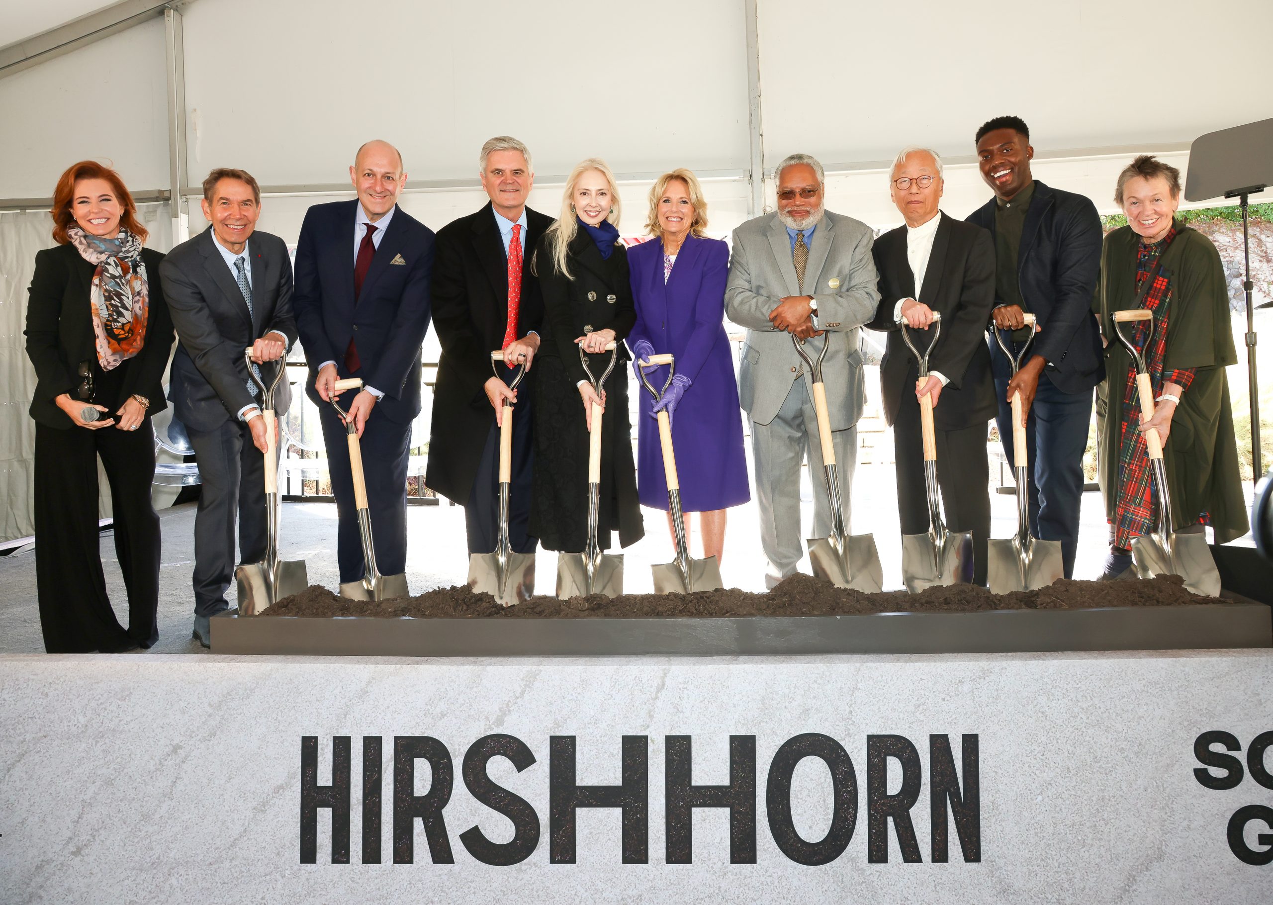 First lady Jill Biden, Smithsonian Staff, and artists at a groundbreaking